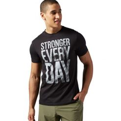Reebok Koszulka męska Stronger Everyday Graphic Tee czarna r. XL (AX8216). Czarne koszulki sportowe męskie Reebok, m. Za 100,97 zł.