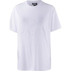 Koszulka w kolorze białym. Białe koszulki damskie Street & Sports Wear, xs, z nadrukiem, z okrągłym kołnierzem. W wyprzedaży za 77,95 zł.