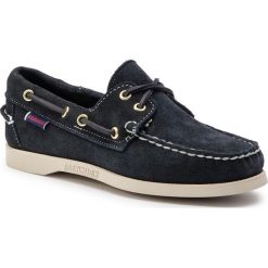 Mokasyny SEBAGO - Docksides Portland Suede W 7000510 Blue Navy 908. Niebieskie mokasyny damskie Sebago, na co dzień, bez wzorów, ze skóry, bez obcasa, na płaskiej podeszwie, bez zapięcia. W wyprzedaży za 519,00 zł.