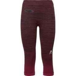 Legginsy "Maia" w kolorze bordowym. Czerwone legginsy sportowe damskie marki Odlo Women, xs, z materiału, na fitness i siłownię. W wyprzedaży za 111,95 zł.