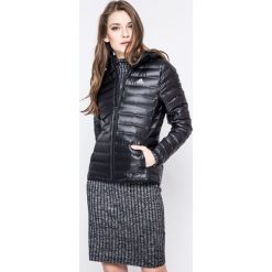 Adidas Performance - Kurtka puchowa. Czarne kurtki damskie adidas Performance, s, bez wzorów, z poliesteru, krótkie, z kapturem. W wyprzedaży za 449,90 zł.