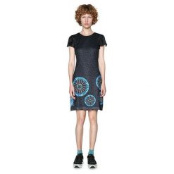 Desigual Kobiety Ubierają Vest Dafne 18swvwet 5001 (Rozmiar 38). Szare spódniczki damskie marki Desigual, bez wzorów. W wyprzedaży za 223,00 zł.
