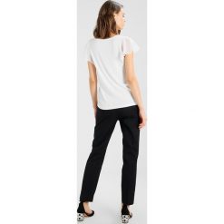 T-shirty damskie: More & More Tshirt z nadrukiem offwhite