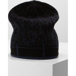 Czapki damskie: Calvin Klein MIX BEANIE Czapka ombre blue
