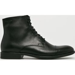 Vagabond - Buty Harvey. Czarne buty wizytowe męskie Vagabond, ze skóry, z okrągłym noskiem, na sznurówki. W wyprzedaży za 359,90 zł.