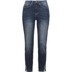 Cellbes Dżinsy ciemnoniebieski denim female niebieski 42. Niebieskie jeansy damskie Cellbes, z standardowym stanem. W wyprzedaży za 109,00 zł.