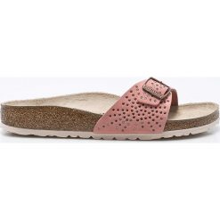 Birkenstock - Klapki Madriid. Różowe klapki damskie Birkenstock, bez wzorów, ze skóry, bez obcasa. W wyprzedaży za 299,90 zł.