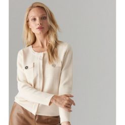 Żakietowy sweter z kieszeniami - Beżowy. Brązowe swetry damskie Mohito, s, bez wzorów, bez rękawów, bez kaptura. Za 119,99 zł.