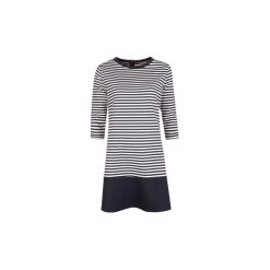 Sukienki krótkie Tommy Hilfiger DW0DW00028. Białe sukienki damskie TOMMY HILFIGER, bez wzorów, bez kołnierzyka, z krótkim rękawem, krótkie, mini. Za 329,00 zł.