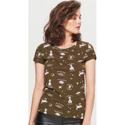 T-shirty damskie: Koszulka z nadrukiem all over - Khaki