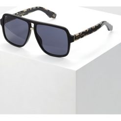 Marc Jacobs Okulary przeciwsłoneczne black. Czarne okulary przeciwsłoneczne męskie marki Marc Jacobs. Za 839,00 zł.