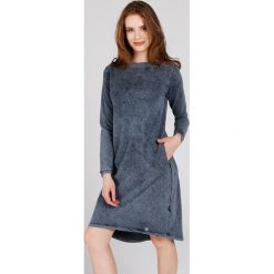 Sukienki: Sukienka – 4-8750 GREY D