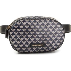 Saszetka nerka EMPORIO ARMANI - Y3O009 YFG5A 83939 Blue/Ecru/Black. Niebieskie nerki damskie Emporio Armani, bez wzorów, ze skóry ekologicznej, młodzieżowe, bez dodatków. W wyprzedaży za 449,00 zł.