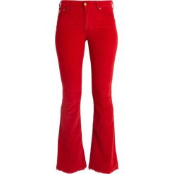 Boyfriendy damskie: LOIS Jeans RAVAL EDGE Spodnie materiałowe blood red