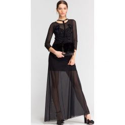Czarna sukienka maxi ze zdobieniami. Czarne sukienki damskie Patrizia Pepe, na imprezę, s, z aplikacjami, z tkaniny, z okrągłym kołnierzem, bez rękawów, maxi. Za 587,60 zł.