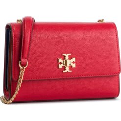 Torebka TORY BURCH - Kira Mini Bag 53331 Brilliant Red 612. Czerwone torebki klasyczne damskie Tory Burch, bez wzorów, ze skóry, eleganckie, bez dodatków. W wyprzedaży za 919,00 zł.