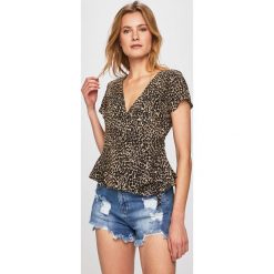 Tally Weijl - Top. Czarne bluzki damskie TALLY WEIJL, s, bez wzorów, z wiskozy, bez kołnierzyka. W wyprzedaży za 49,90 zł.
