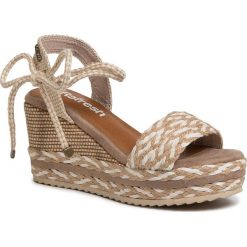 Espadryle REFRESH - 69682 Beige. Brązowe espadryle damskie Refresh, bez wzorów, ze skóry ekologicznej, bez obcasa, na obcasie. Za 199,00 zł.
