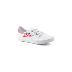 Buty Dziecko Catimini SAXIFAGE. Białe trampki dziewczęce marki Catimini, bez wzorów, bez zapięcia. Za 183,20 zł.