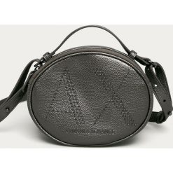 Armani Exchange - Torebka. Czarne listonoszki damskie Armani Exchange, w paski, ze skóry ekologicznej, na ramię, małe, z aplikacjami. Za 469,90 zł.