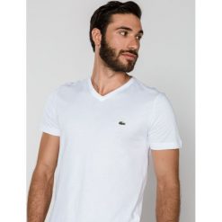 Lacoste Koszulka Biały. Białe podkoszulki męskie Lacoste, xl, bez wzorów, z bawełny, z krótkim rękawem. Za 180,95 zł.