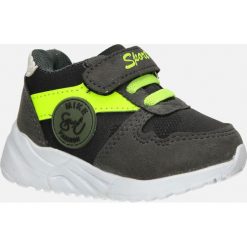 Szare buty sportowe na rzep casu 20t4/m. Szare buty chłopięce sportowe Casu, bez zapięcia. Za 39,99 zł.