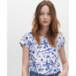 T-shirt z nadrukiem - Niebieski. Niebieskie t-shirty damskie Reserved, s, z nadrukiem, bez kołnierzyka. W wyprzedaży za 19,99 zł.