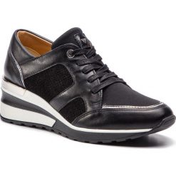 Sneakersy WOJAS - 8473-71 Czarny. Czarne półbuty damskie Wojas, bez wzorów, ze skóry, bez obcasa, na koturnie, bez zapięcia. Za 379,00 zł.