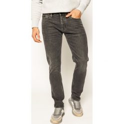 Jeansy Slim Fit Emporio Armani 6G1J75 1D8HZ 0007. Szare jeansy męskie Emporio Armani, m, bez wzorów. W wyprzedaży za 489,00 zł.