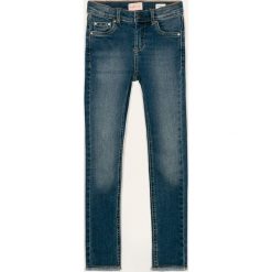 Kids Only - Jeansy dziecięce Blush 128-164 cm. Niebieskie jeansy dziewczęce Kids Only, bez wzorów, z elastanu. W wyprzedaży za 129,90 zł.