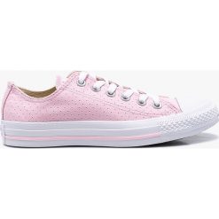Converse - Tenisówki. Różowe trampki i tenisówki damskie marki Converse, bez wzorów, z materiału, bez zapięcia. W wyprzedaży za 219,90 zł.
