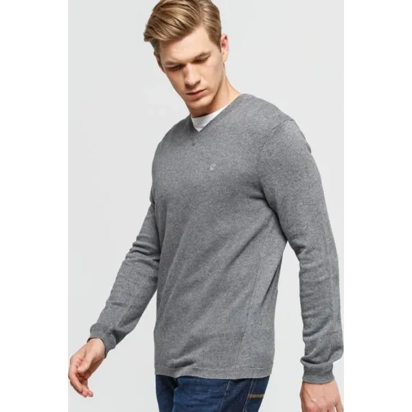 Timberland Sweter Jones Brook V Neck Sweater , szary, rozmiar S. Szare swetry męskie Timberland, s, bez wzorów, z bawełny, wizytowe, bez kołnierzyka, bez kaptura. W wyprzedaży za 343,99 zł.
