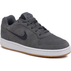 Buty NIKE - Ebernon Low Prem AQ2232 001 Dark Grey/Dark Grey. Szare buty sportowe damskie Nike, bez wzorów, ze skóry, klasyczne. W wyprzedaży za 249,00 zł.