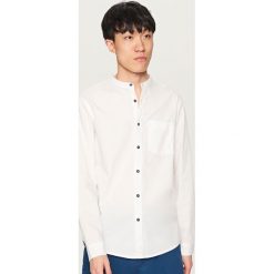 Koszula ze stójką slim fit - Biały. Białe koszule męskie na spinki marki Reserved, m, ze stójką. Za 99,99 zł.