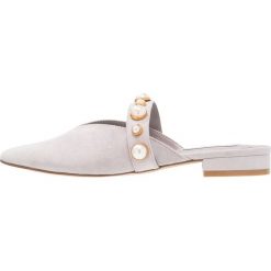 Klapki damskie: Steve Madden SLANTED Klapki taupe
