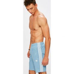 Adidas Originals - Kąpielówki. Szare kąpielówki męskie adidas Originals, l, z materiału. W wyprzedaży za 139,90 zł.