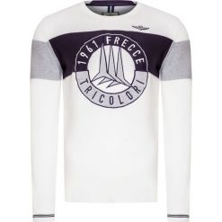 Sweter AERONAUTICA MILITARE. Białe swetry męskie w prążki, sportowe, z okrągłym kołnierzem. Za 740,00 zł.