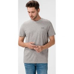 Jack & Jones Tristant Koszulka Szary. Szare podkoszulki męskie Jack & Jones, l, bez wzorów, z bawełny, bez kołnierzyka, z krótkim rękawem, krótkie. Za 57,95 zł.