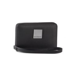 ACCCESSORIES 1W1-004-AW19 Czarny. Czarne portfele damskie ACCCESSORIES, bez wzorów, ze skóry ekologicznej. Za 39,99 zł.