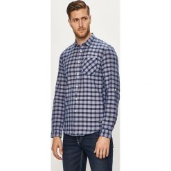 Tom Tailor Denim - Koszula. Czerwone koszule męskie TOM TAILOR DENIM, s, bez wzorów, z bawełny, klasyczne, z klasycznym kołnierzykiem, z długim rękawem. Za 169,90 zł.