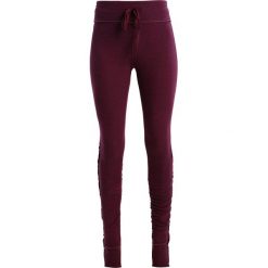 Legginsy: Free People MAGNOLIA Legginsy misty plum