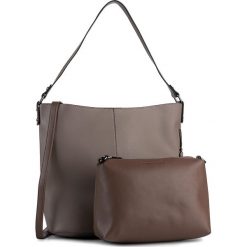 Torebka MONNARI - BAG7210-015 Dark Beige. Brązowe torebki klasyczne damskie Monnari, bez wzorów, ze skóry ekologicznej, klasyczne, bez dodatków. W wyprzedaży za 199,00 zł.