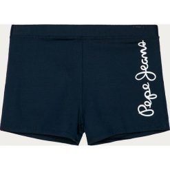 Pepe Jeans - Kąpielówki dziecięce Kelly. Niebieskie kąpielówki chłopięce Pepe Jeans, z nadrukiem, z elastanu. Za 99,90 zł.