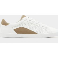 Buty męskie: Buty sportowe ze zdobieniem brogue