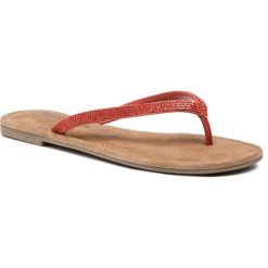 Japonki TAMARIS - 1-27124-22 Coral Glam 570. Czerwone klapki damskie Tamaris, bez wzorów, ze skóry, bez obcasa, na obcasie. W wyprzedaży za 129,00 zł.
