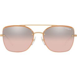 Vogue Eyewear - Okulary 0VO4112S. Czerwone okulary przeciwsłoneczne damskie marki VOGUE Eyewear. W wyprzedaży za 399,90 zł.