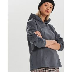 Bluza z kapturem - Szary. Szare bluzy damskie Cropp, s. W wyprzedaży za 29,99 zł.