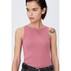 Top z dekoltem halter - Różowy. Różowe topy damskie Sinsay, s, bez wzorów, bez kołnierzyka. Za 14,99 zł.