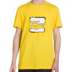 LACOSTE SPORT 3D PRINT T-SHIRT > TH4887-RUZ. Koszulki męskie Lacoste, xl, z nadrukiem, z bawełny, klasyczne, z okrągłym kołnierzem, z krótkim rękawem, krótkie. W wyprzedaży za 189,99 zł.