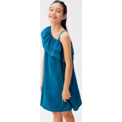 Mango Kids - Sukienka dziecięca Alicia. Niebieskie sukienki dziewczęce Mango Kids, bez wzorów, z wiskozy, bez rękawów, mini, proste. W wyprzedaży za 103,90 zł.